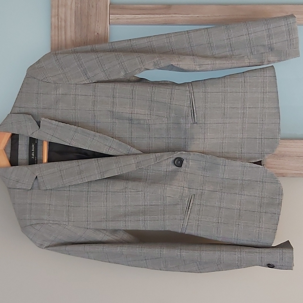 Zara TRF plaid blazer
